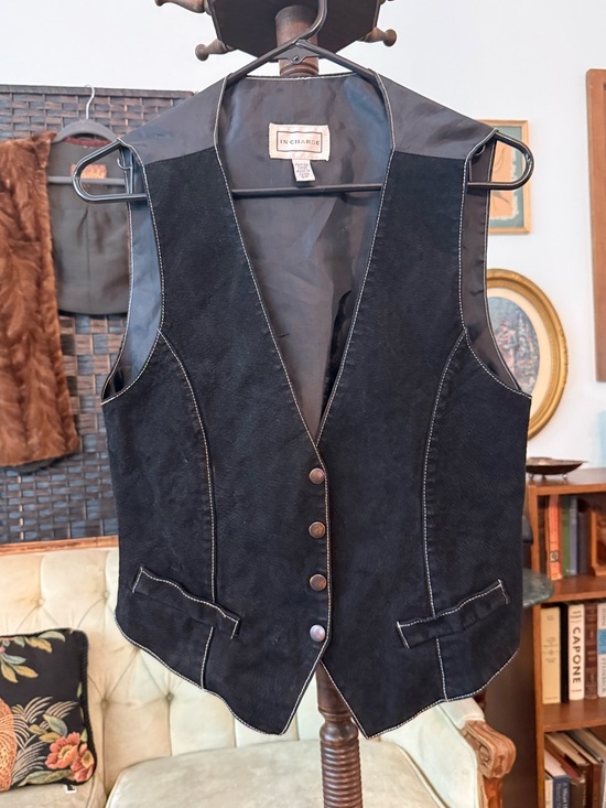 Jackets & Blazers - Vintage In Charge Black Leather Suede Western Moto Vest Biker Chic S Petite